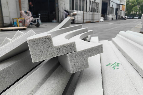 發(fā)泡陶瓷裝飾線條